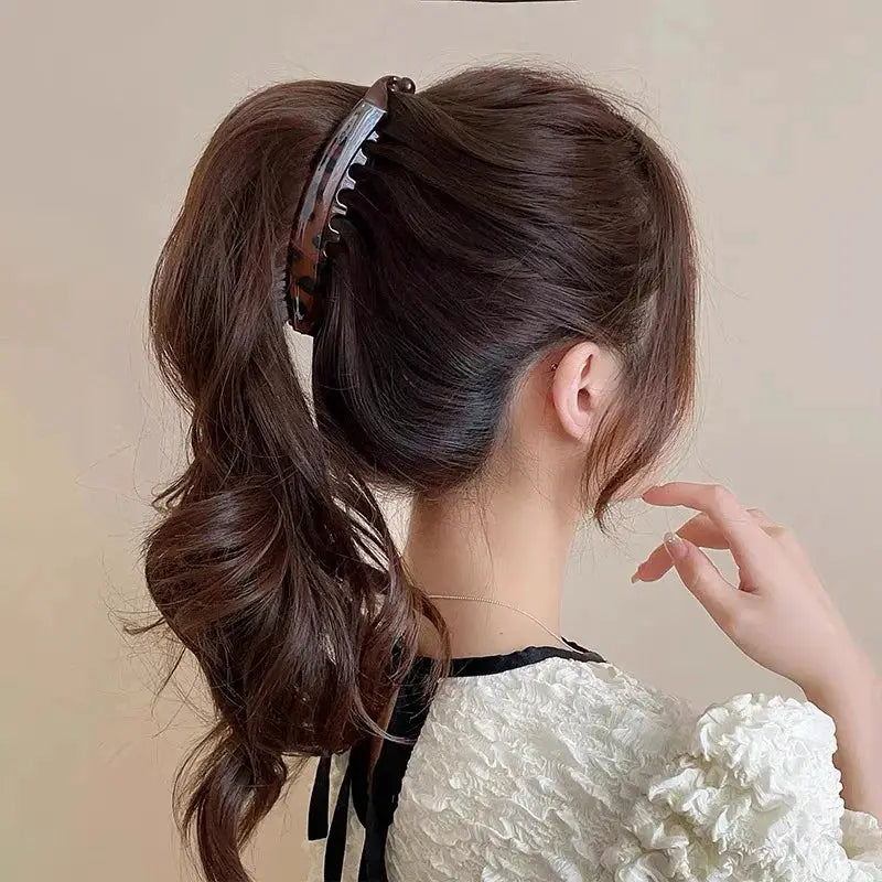 LuxeLocks 5 Inch Banana Hair Clips Set Non Slip Claw Clips For All Hair Types Everyday Wear