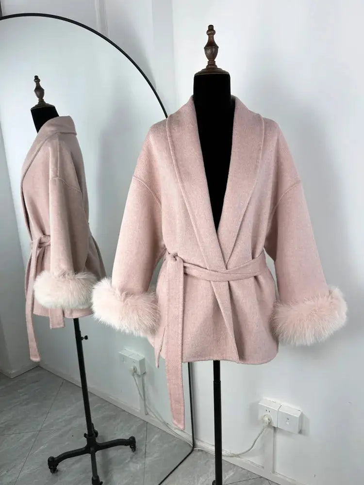 Tossy Fox Fur Wool Overcoat With Fox Fur Cuffs Elegant Loose A Line Short Coat For Autumn And Winter Office Wear