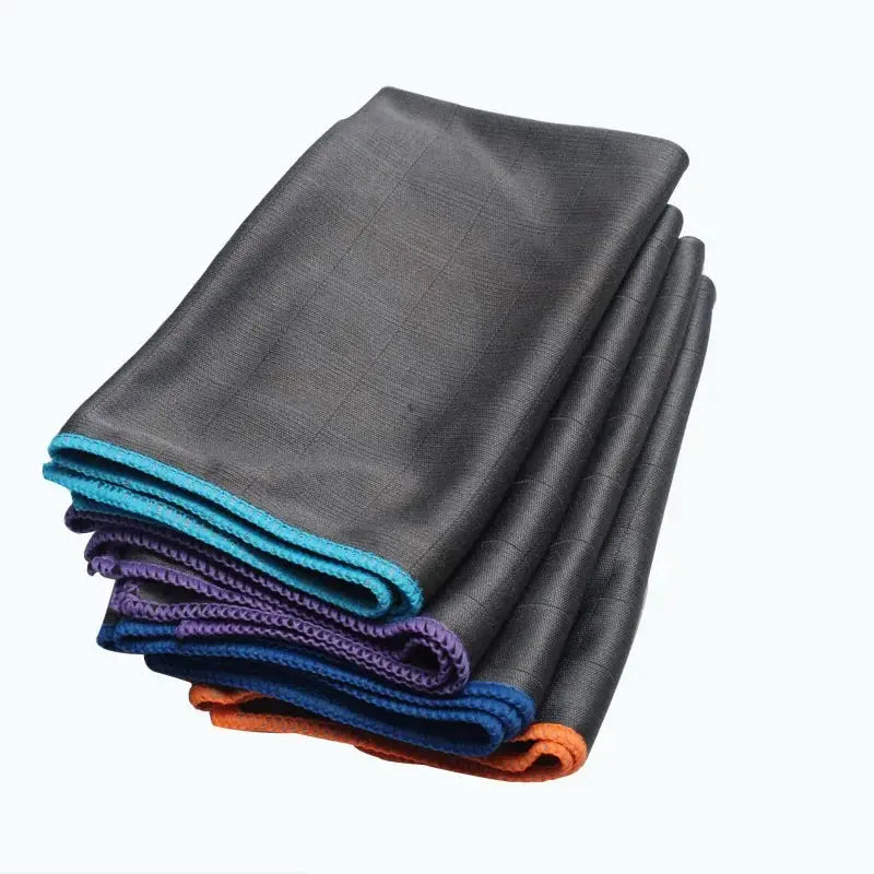 Simples Market lint-free carbon fiber cleaning cloths set; gray cloths with colored edge trims for glass and kitchen use