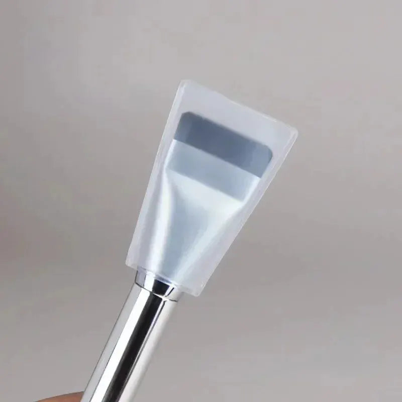 SilkLine Ultra Thin Foundation Brush For Precise Contour And Flawless Cream Makeup Blending