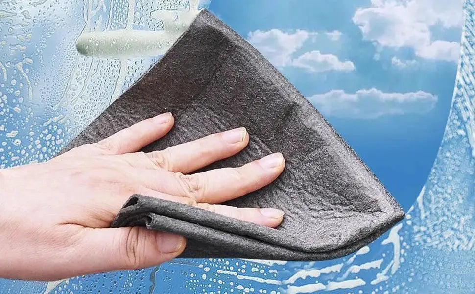 1/5 Magic Cleaning Cloth microfiber glass towel, dark gray, by Simples Market, reusable, lint-free.