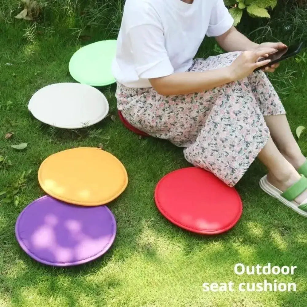 Simples Market thickened sponge round chair pad 30x30 cm set of five in candy colors for outdoor seating.