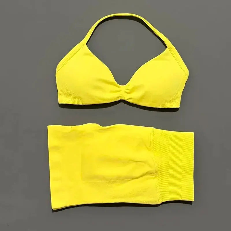 Histello 2 Piece Women Yoga Set Strappy Bra Top Scrunch Shorts
