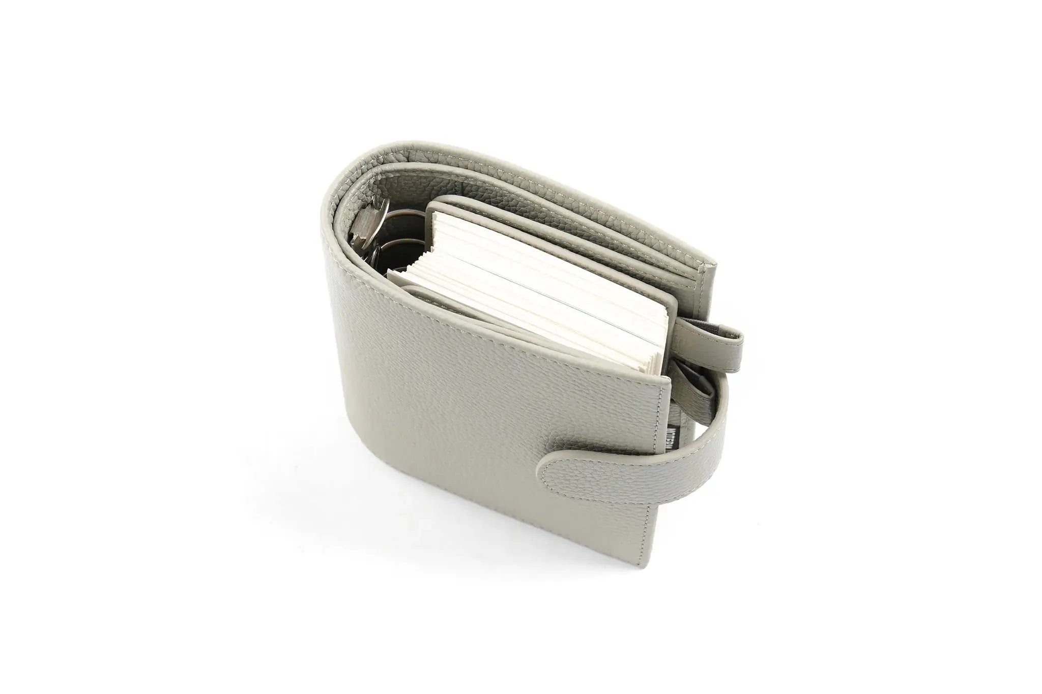 Moterm Luxe 2.0 pocket-size planner in gray pebble-grain leather with 30mm rings, by Simples Market.