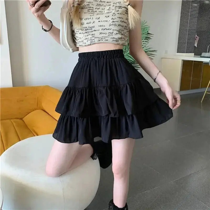 Simples Market black high-waisted tiered ruffle mini skirt for women