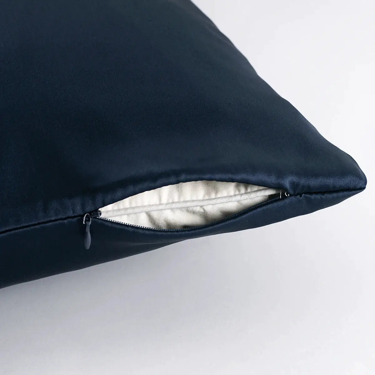 100% silk pillowcase with zipper; navy blue solid cushion cover.