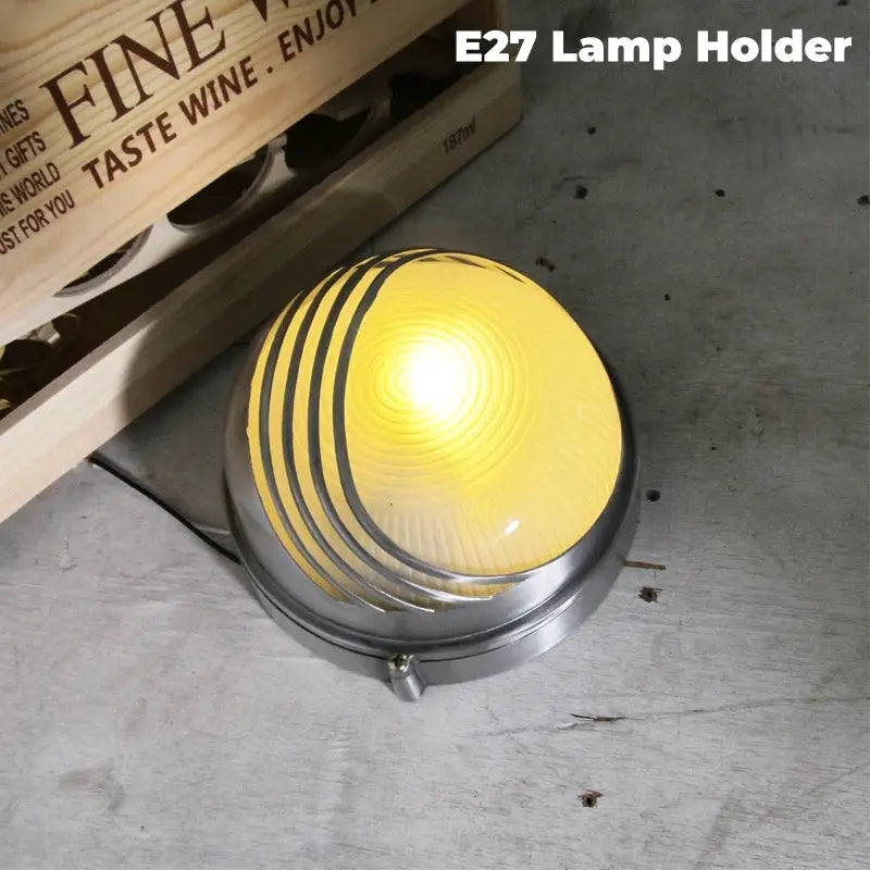 Simples Market outdoor retro LED wall lamp with E27 holder and glass shade