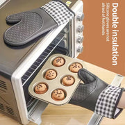 Silicone Oven Gloves Heat Resistant Anti Burn Non Slip For Kitchen Microwave Baking And Grilling