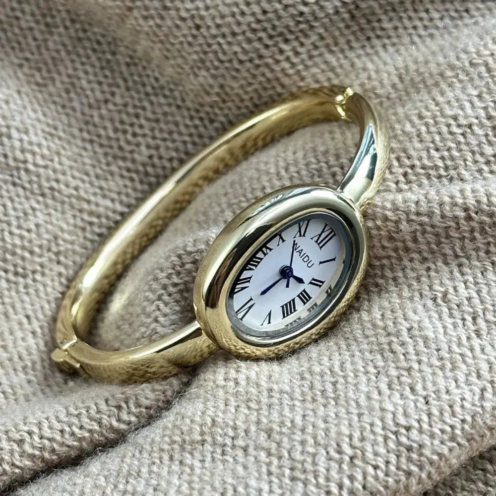 Famous Brand Gold Tone Stainless Steel Strap Bracelet Watch For Women With Small Dial Elegant Timepiece