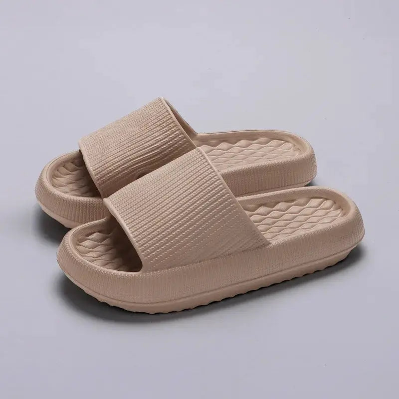 Lucyever Cloud Slippers For Women Non Slip EVA Thick Platform Slides Indoor Bathroom Comfort