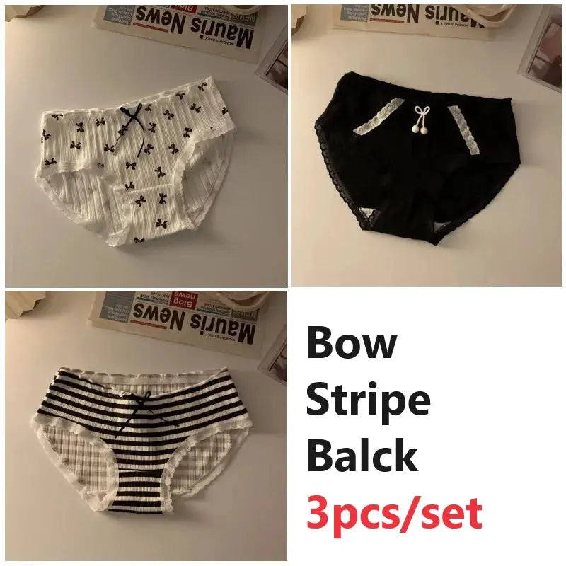 Simples Market 3pc cotton seamless panties set: white butterfly-pattern, black lace-trim, and white striped