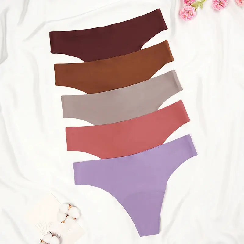 Menstrual panties by Simples Market, six-pack seamless low-waist thong-style, 4-layer leakproof, assorted colors