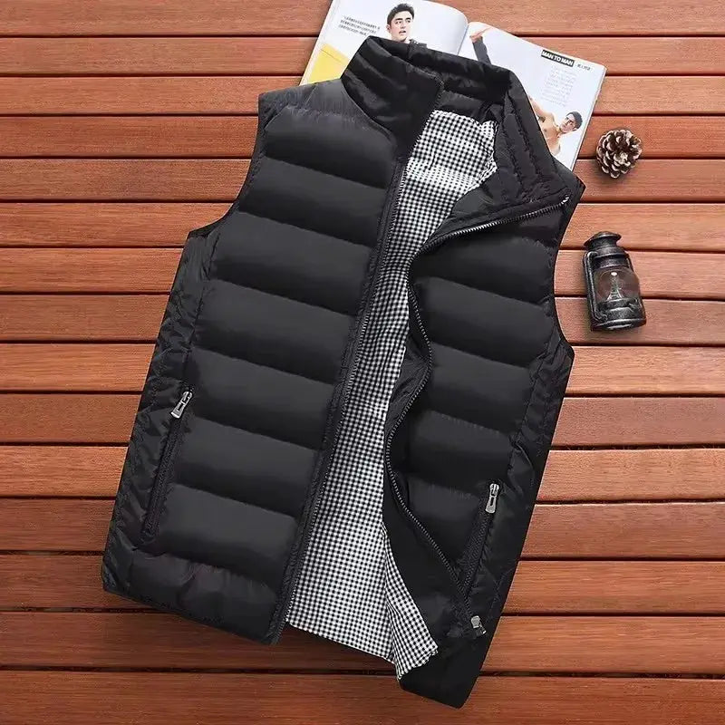 Men's black quilted windproof vest by Simples Market with zip pockets and checkered lining