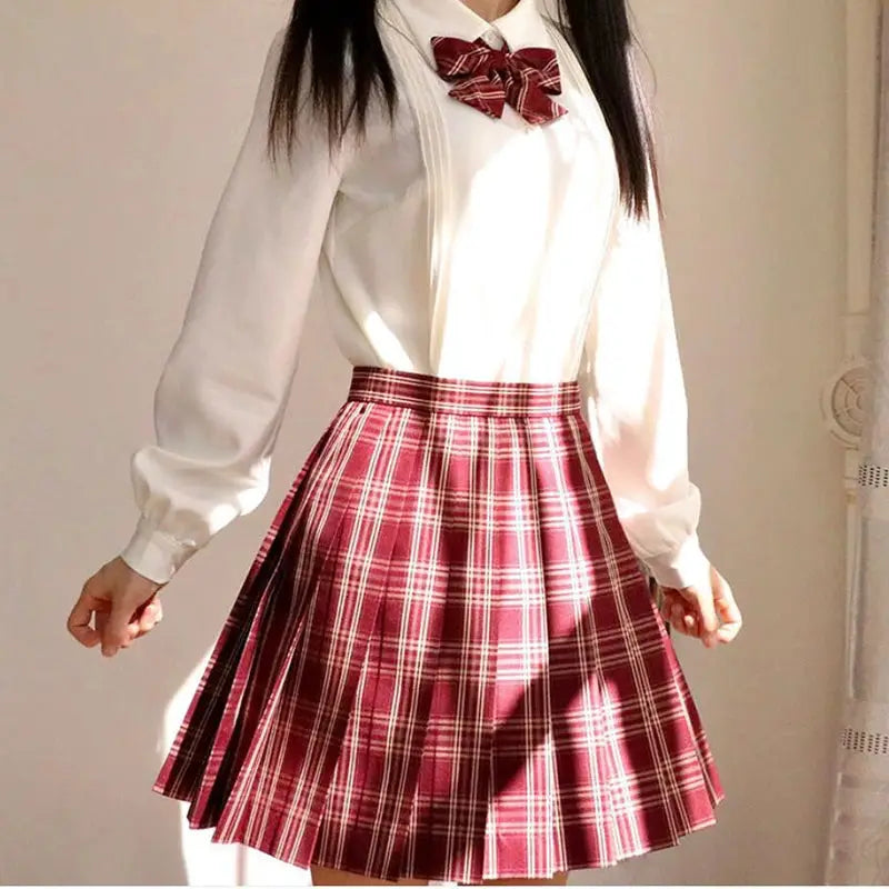 Women plaid pleated A-line high-waist mini skirt in red check pattern