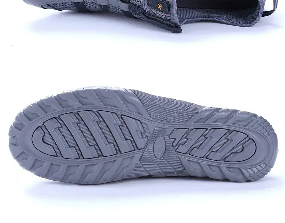 BONA men's running shoes with lace-up design, gray exterior and rugged tread sole