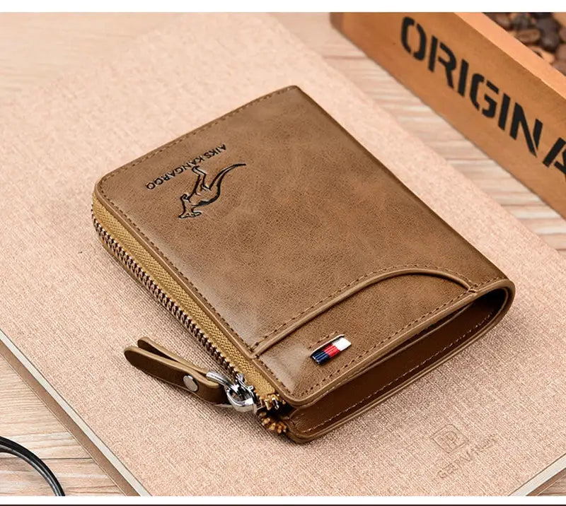 Leather men's wallet by Simples Market with zipper and RFID protection