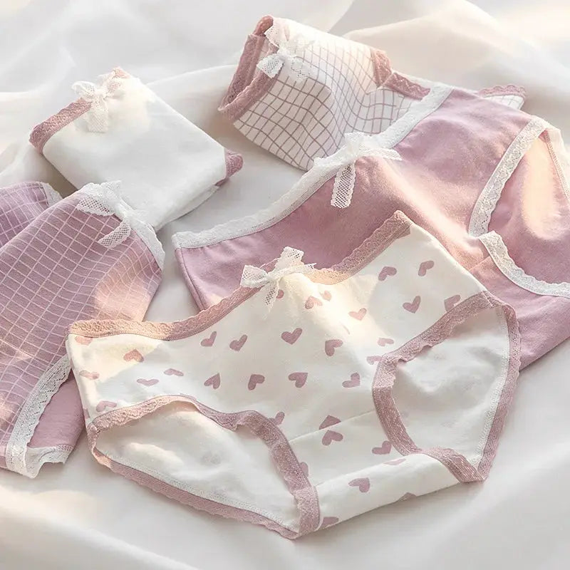 5-piece panties set by Simples Market, cotton women's briefs in pastel pink/white with heart print and lace trim