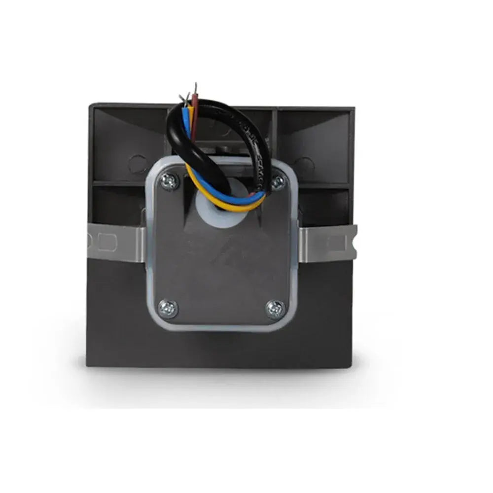 Outdoor recessed wall lamp with black housing and gray backplate, IP65 waterproof.