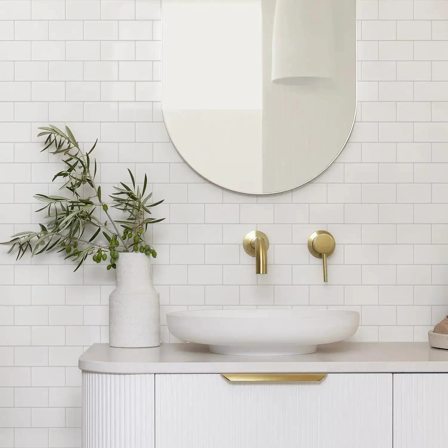 Simples Market 5/10 sheets waterproof peel-and-stick backsplash tiles in white subway style for kitchen or bathroom
