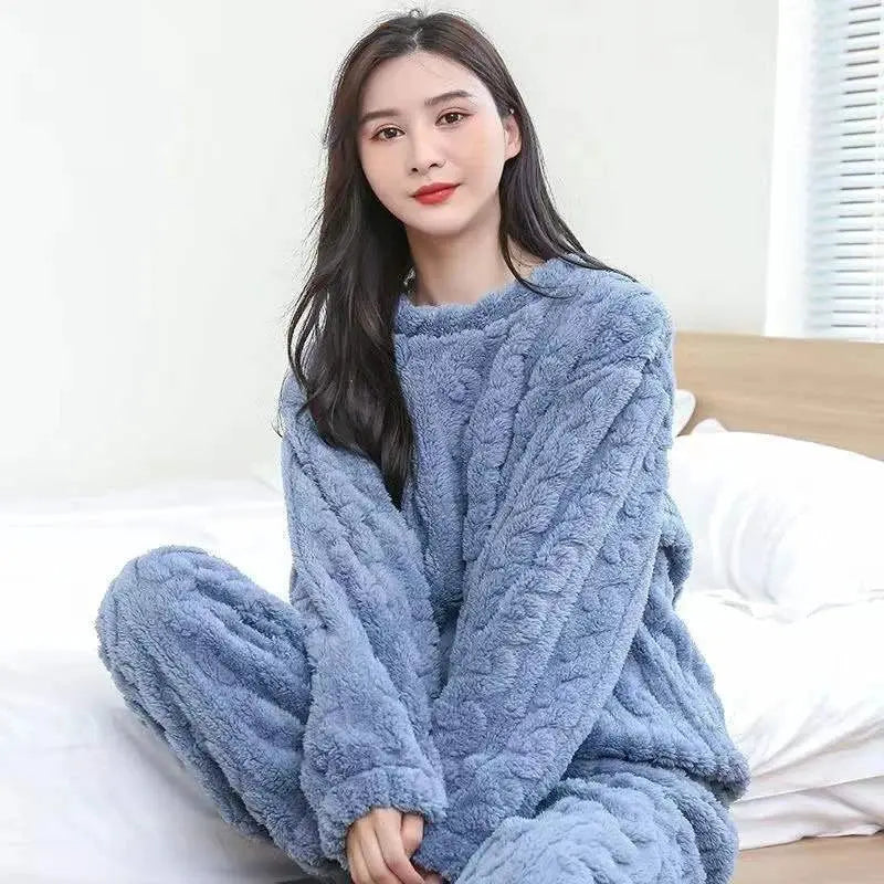Cozy Velvet Two Piece Pajama Set With Fleece Lining Coral Velvet For Extra Warmth Women Homewear