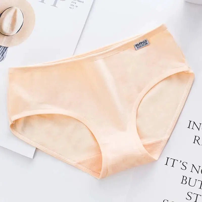Simples Market peach cotton panties for women, breathable soft briefs.