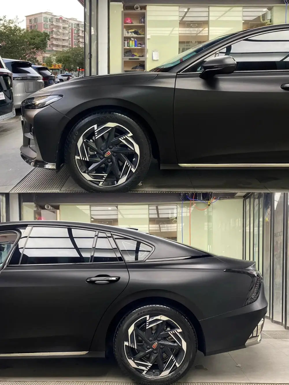PVC car vinyl wrap in matte black by Simples Market; shown on a black sedan in a showroom.