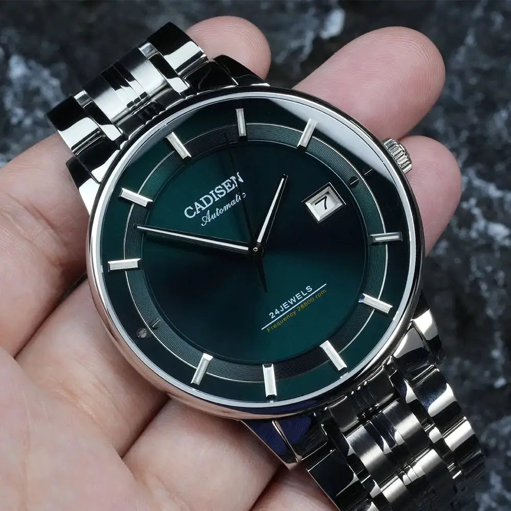 CADISEN automatic wristwatch with green dial and stainless steel bracelet, date window at 3 o'clock
