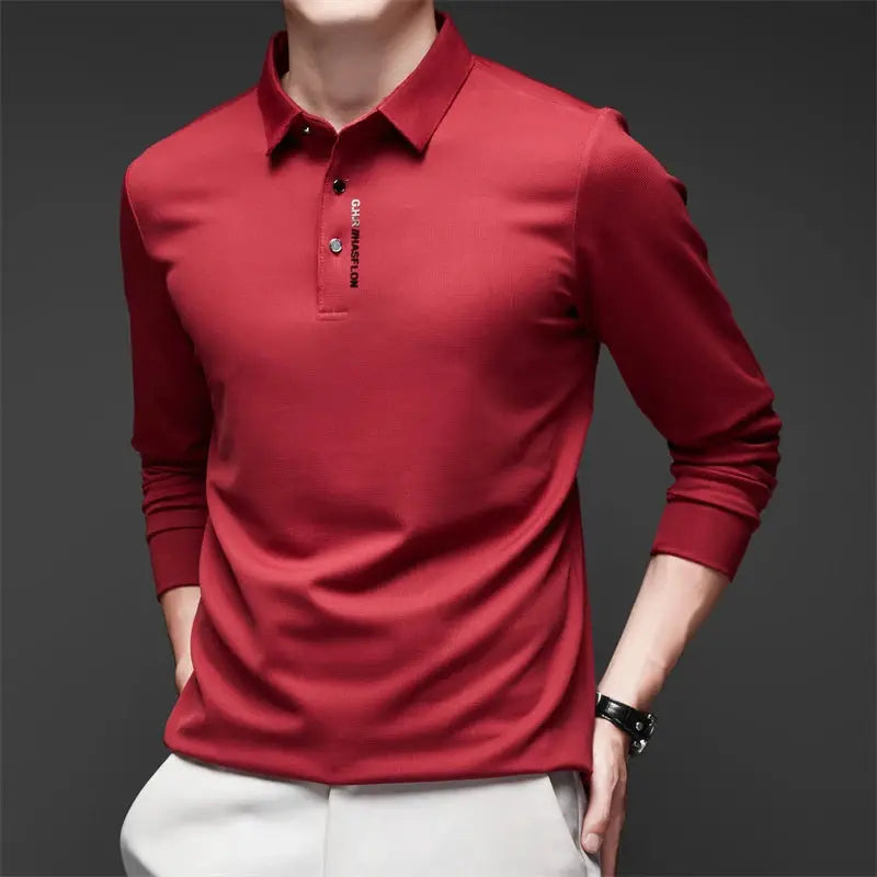 Men's red solid-color long-sleeve polo shirt by Simples Market with badge detail