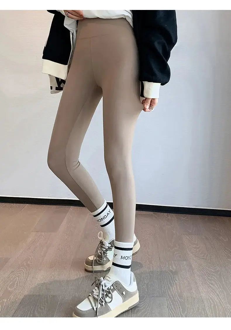 BIVIGAOS women's brushed shark leggings, taupe beige, high-waisted seamless slim-fit for fitness Simples Market