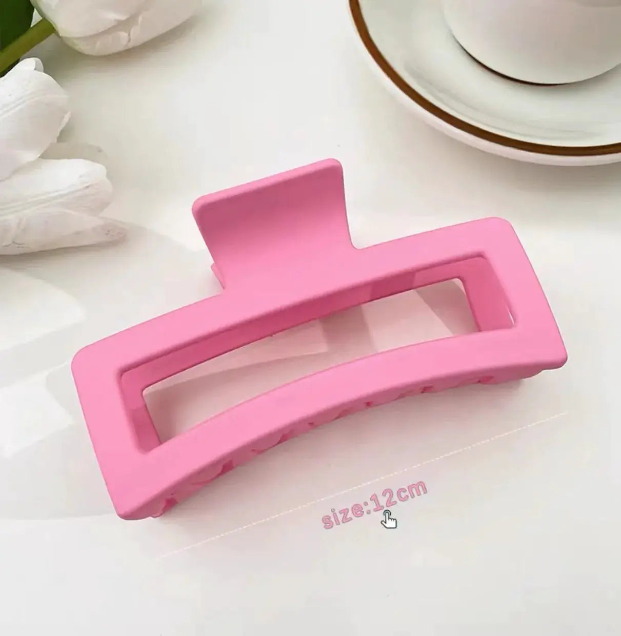 Korean Large Solid Hair Claw Clip Elegant Barrette With Geometric Romantic Design For Women Secure All Hair Types