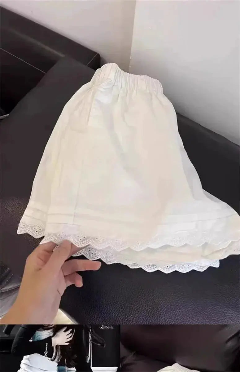 White lace-trim patchwork shorts for women, high-waisted casual beachwear