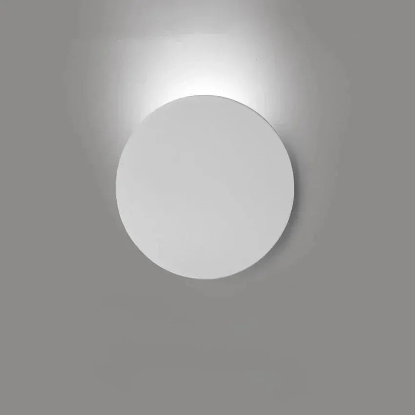 Outdoor LED wall lamp by Simples Market, round white waterproof wall light for balcony/garden.