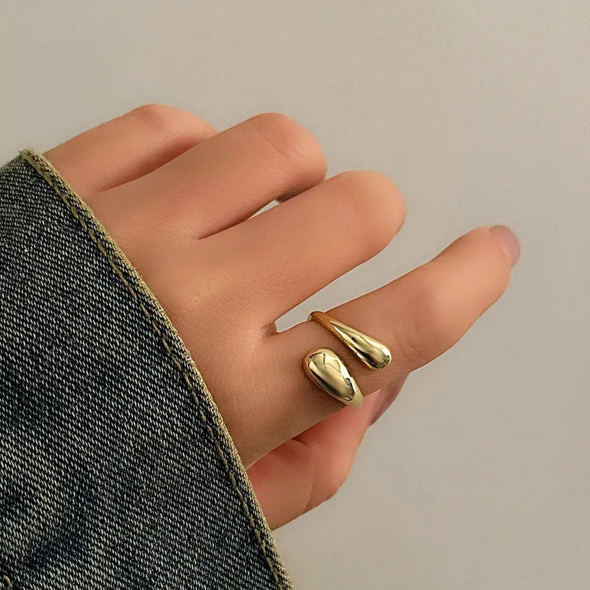 Water Drop Wide Metal Bangle For Women Gold Color Geometric Twisted Steampunk Jewelry Gift