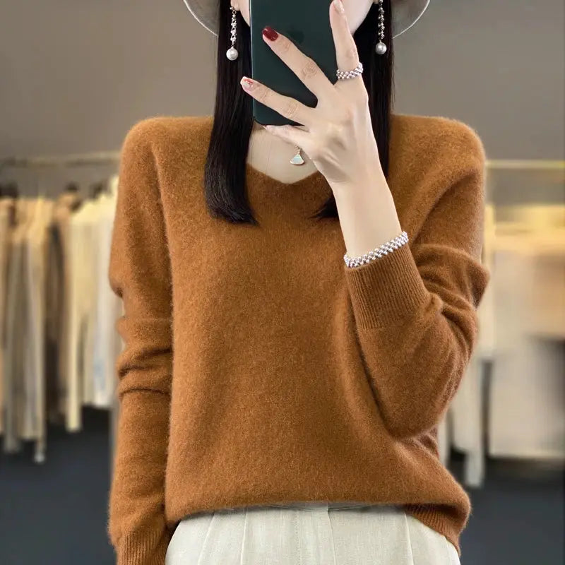 Women's Merino Wool V Neck Pullover Sweater Loose Fit for Autumn and Winter Comfort