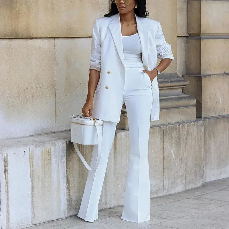 Simples Market white blazer two-piece suit with gold-button blazer and high-waisted straight-leg pants