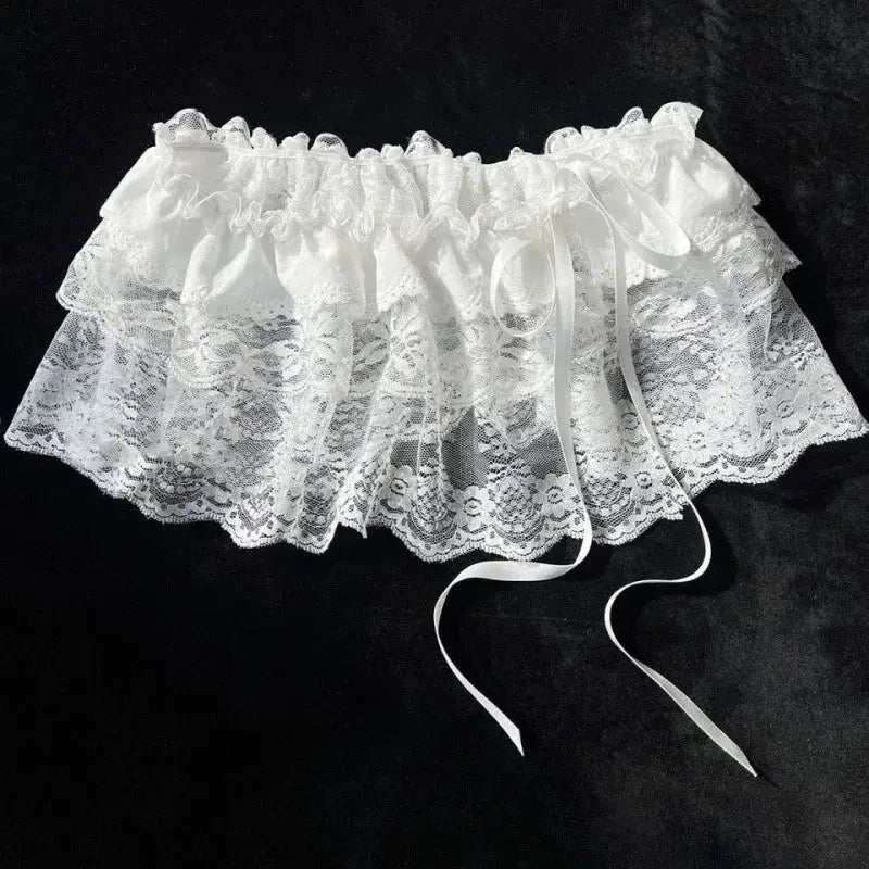 White lace layered mini skirt with ruffled gauze, lace trim, and waist ribbon, Simples Market
