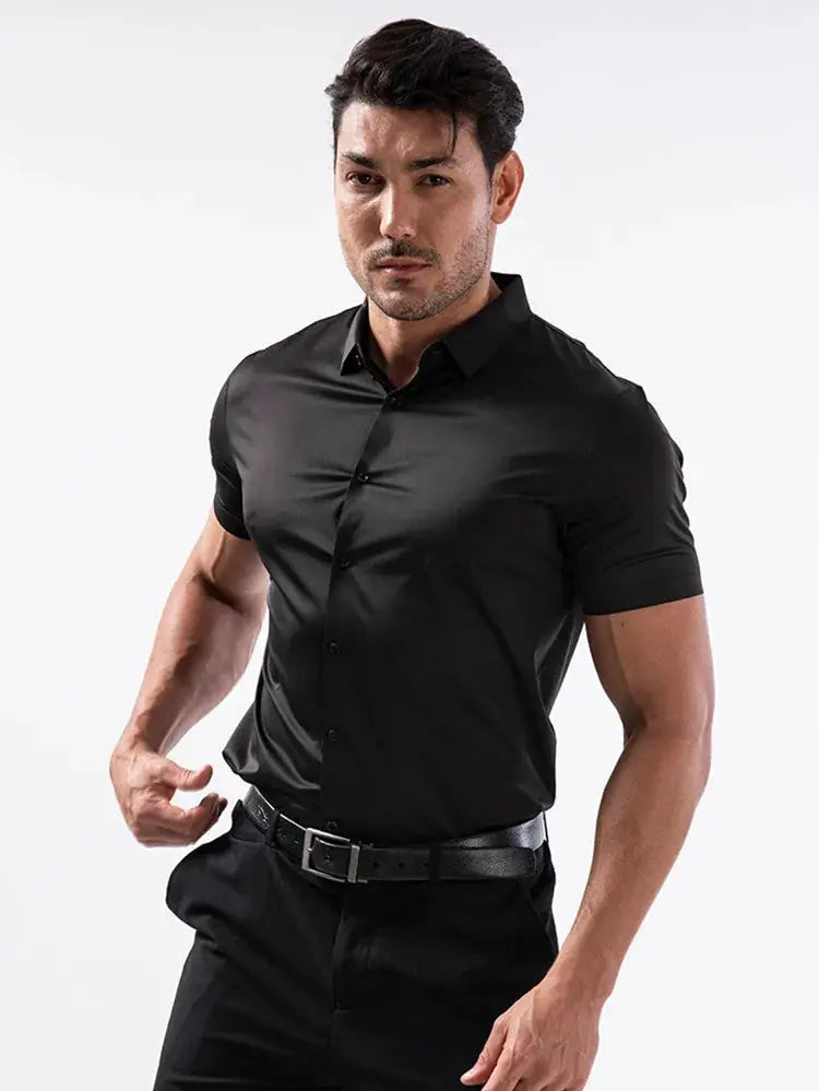Men's black short-sleeve wrinkle-free dress shirt for office wear