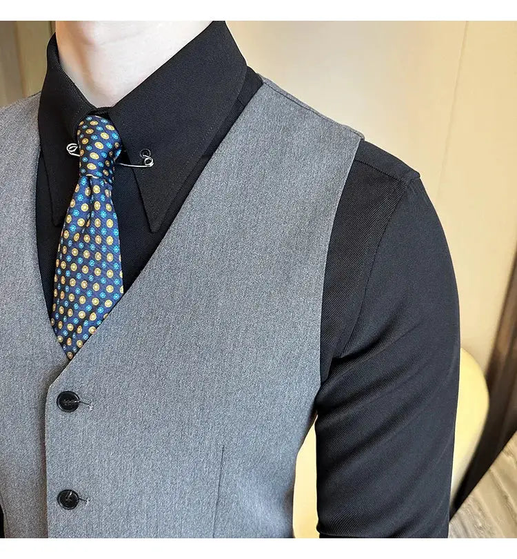 Men's waistcoat by Simples Market, S-7XL elastic grey with black dress shirt and blue dotted tie, buttoned front