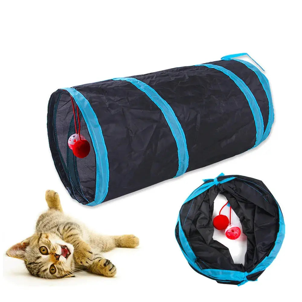 Foldable black cat tunnel with blue trim; two tunnels shown with circular play tunnel and red ball toy, Simples Market.