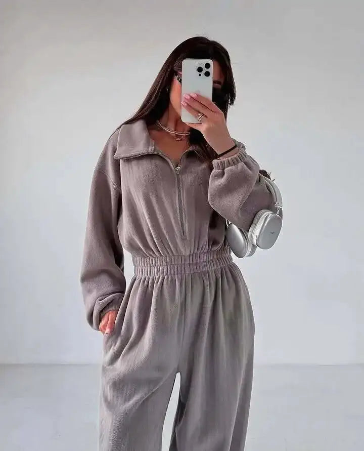 TrendFlow Contrast Color Jumpsuit for Women Sporty Street Style with Stretch Polyester Elastane