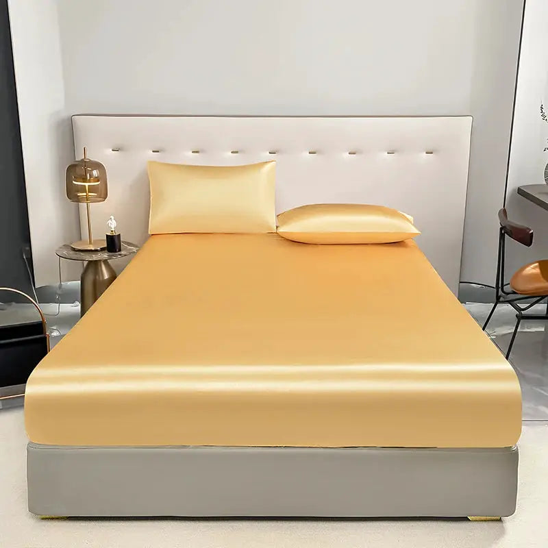 Simples Market waterproof fitted bed sheet with elastic band in gold satin, anti-slip mattress cover