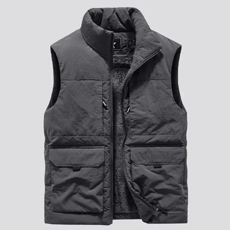 Men's fleece-lined winter vest by Simples Market with multiple pockets in dark gray