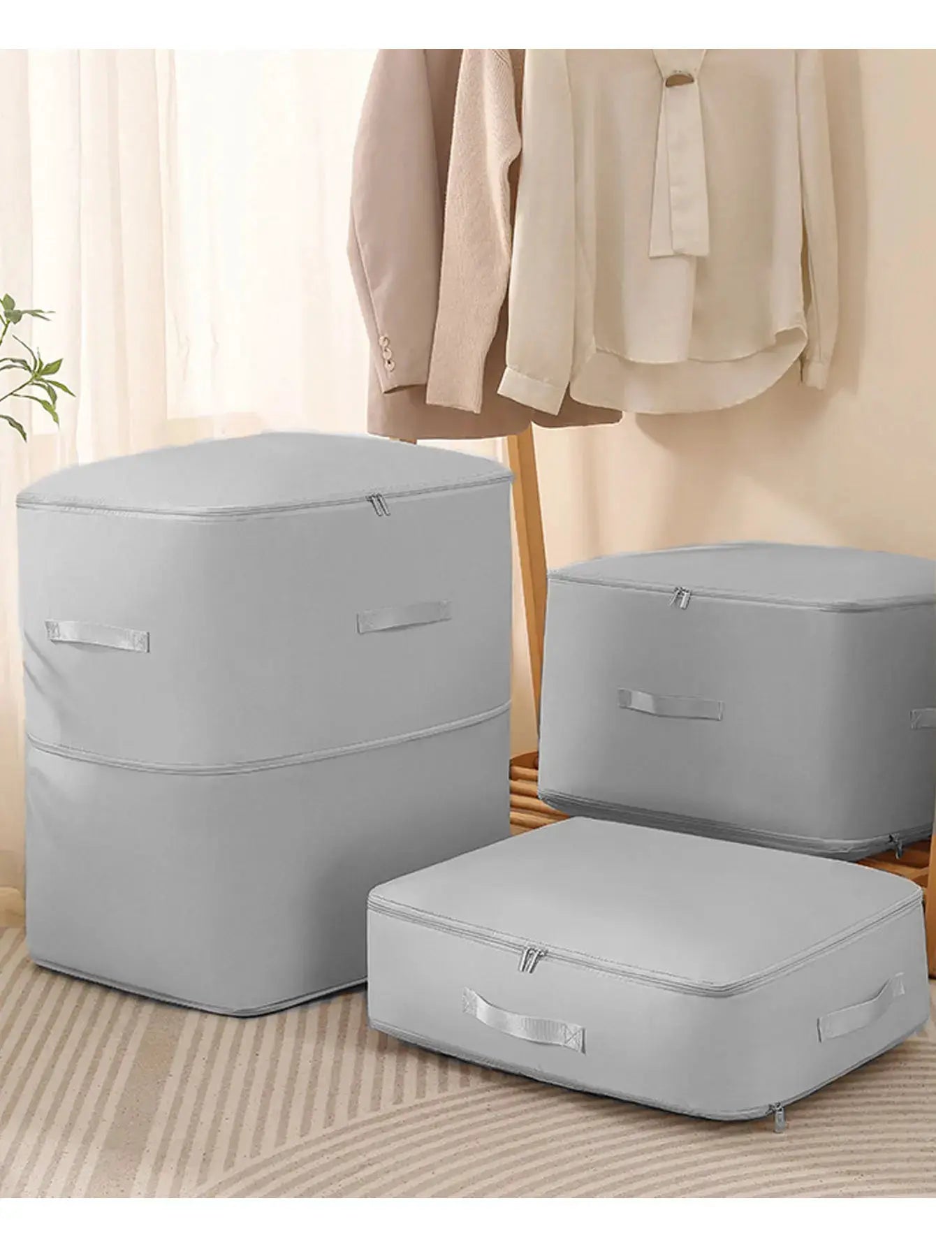 Gongsatin compression packing cubes set of four in gray with handles and zippers; dustproof moisture-proof storage.