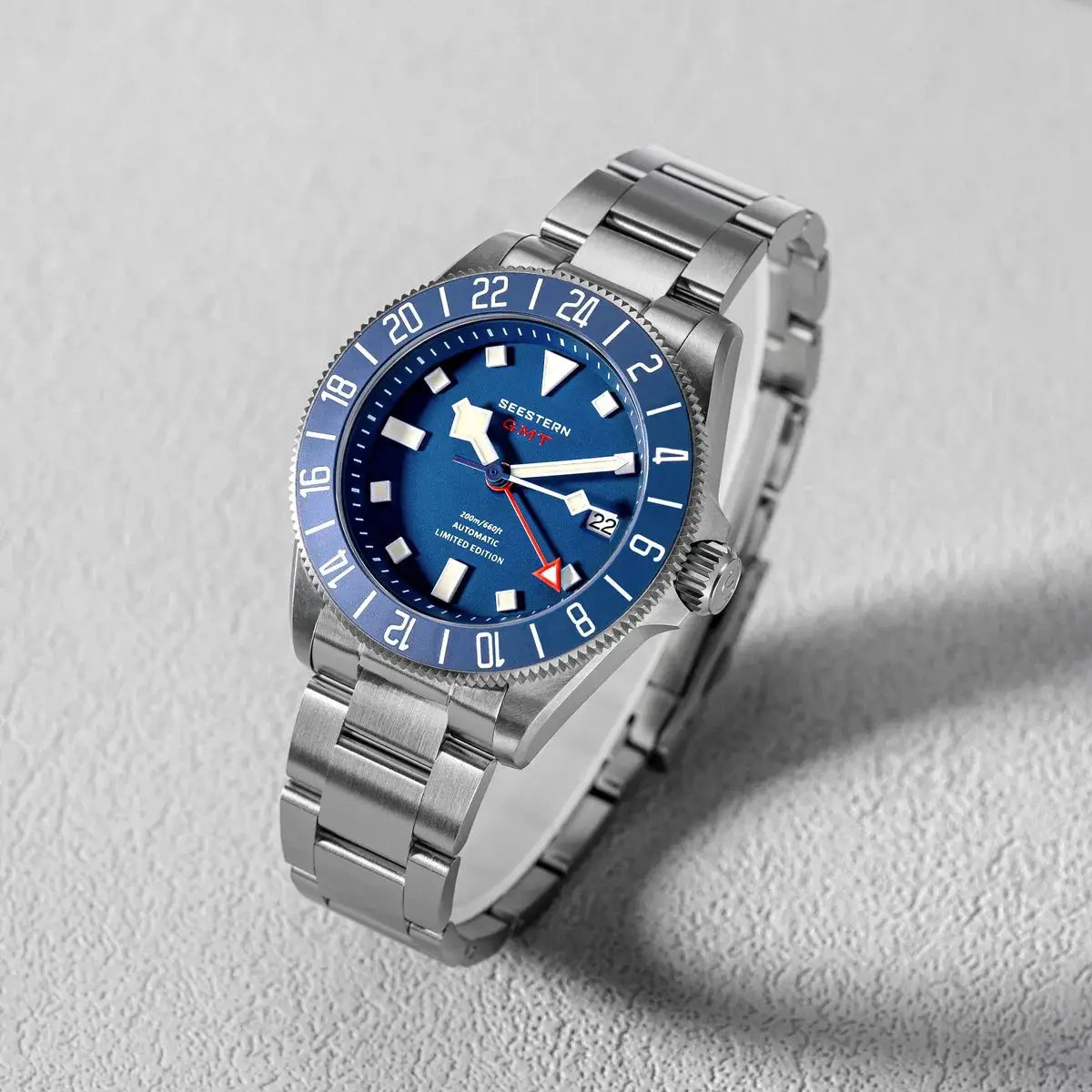 Seestern Diver Man watch with stainless steel bracelet, blue dial, blue GMT bezel and date window