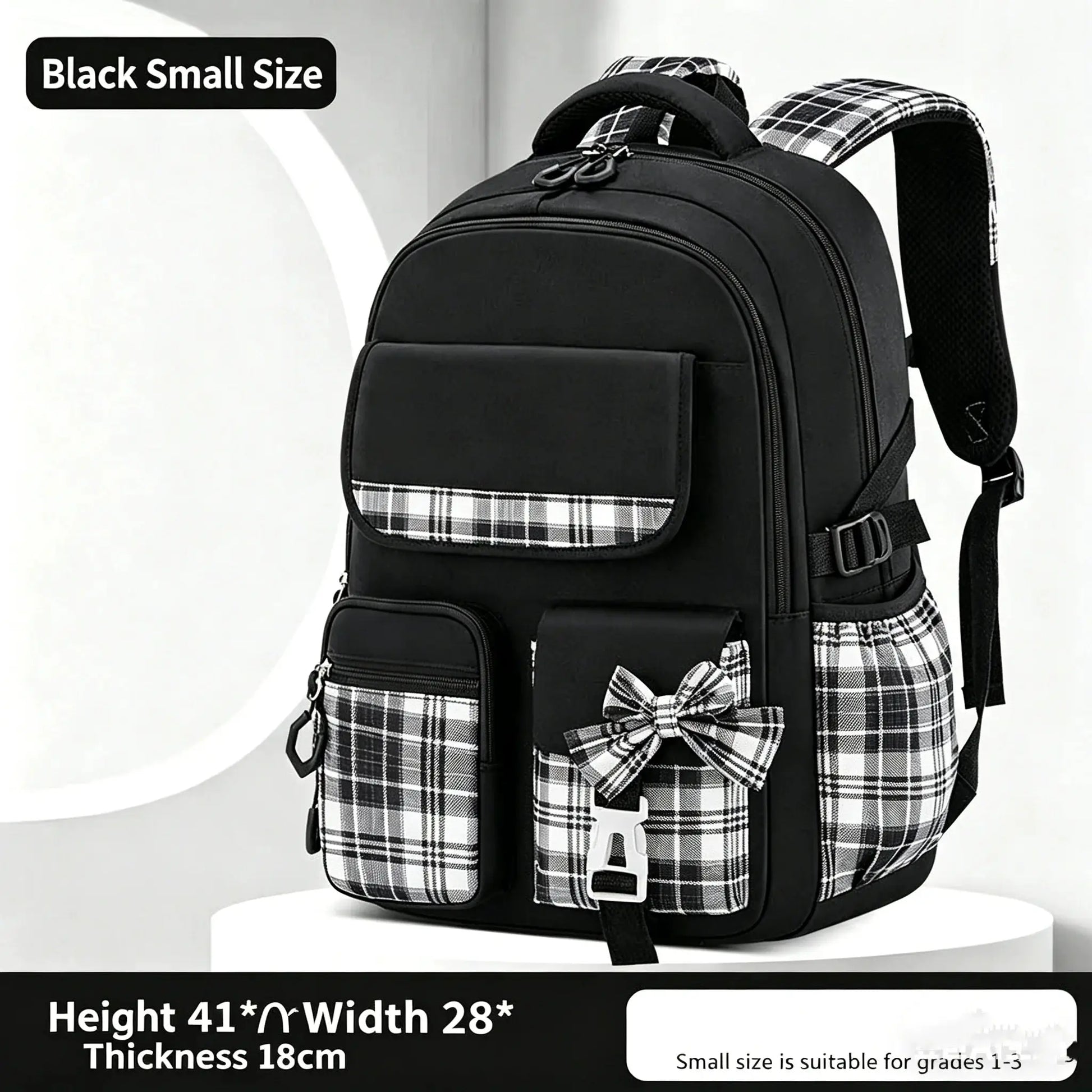 Backpack for elementary girls by Simples Market; black checkered plaid, large capacity, lightweight, waterproof.