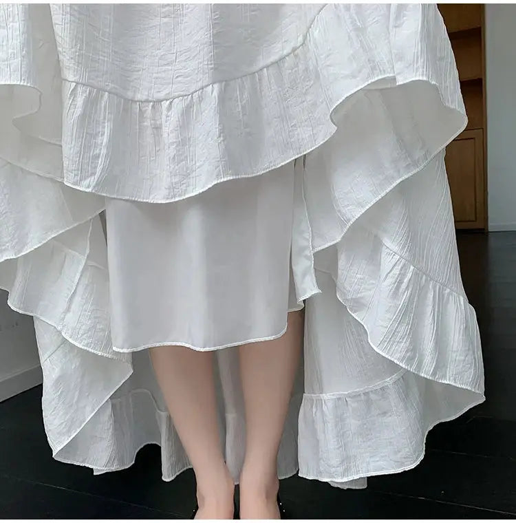 White tiered ruffle-hem maxi skirt, high-waist, flowy chiffon from Simples Market