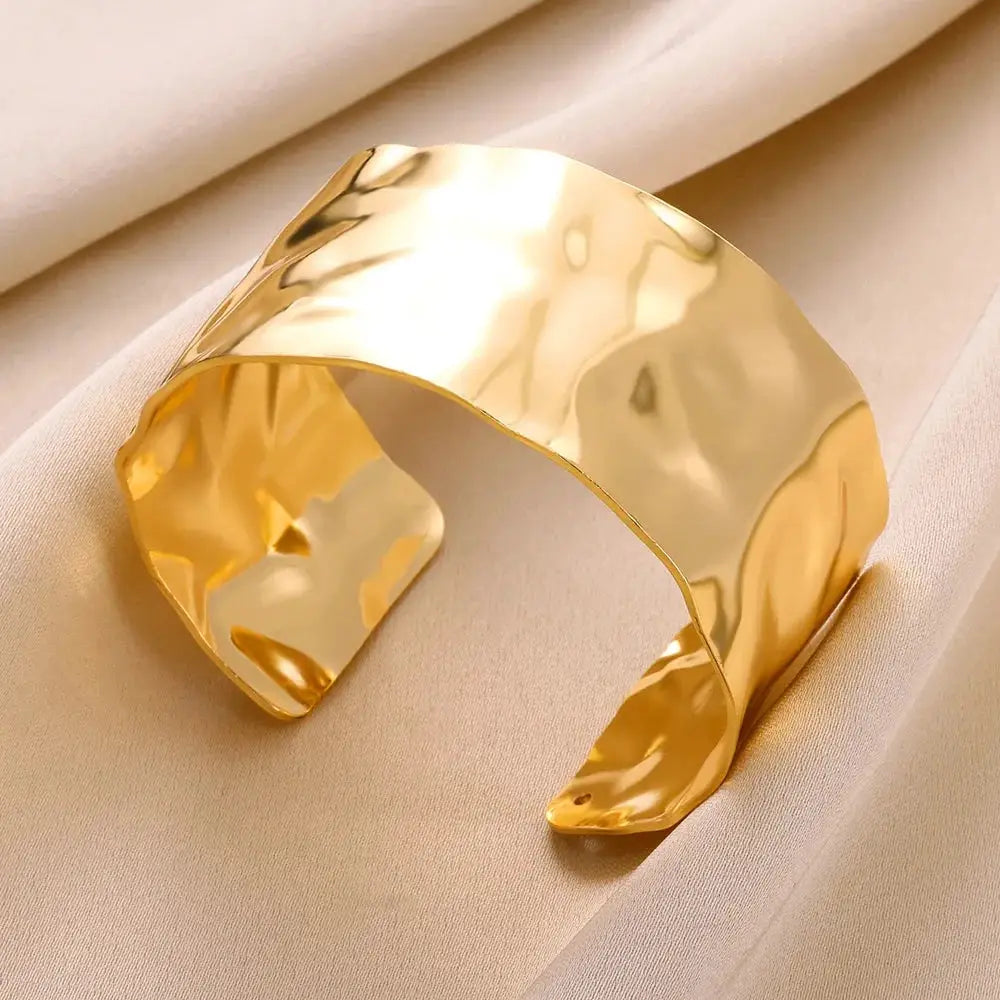 Exquisite Classic Bump Pattern Open Bangle Cuff Bracelet For Women Gold Color Stainless Steel Hand Ornament Gift