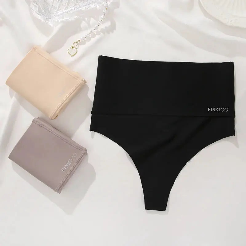 Seamless high-waist thong underwear Finetoo set in black with beige and lavender options, three-pack