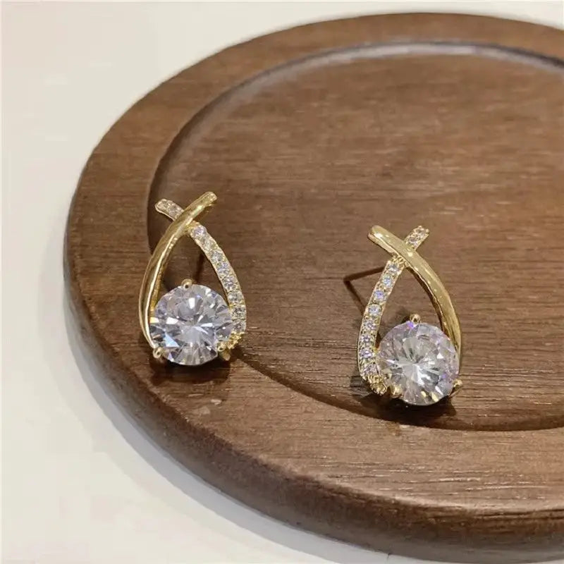 Shiny Micro Inlaid Rhinestone Earrings Delicate Geometric Cross Stud Ladies Fashion Daily Wear Party Accessories