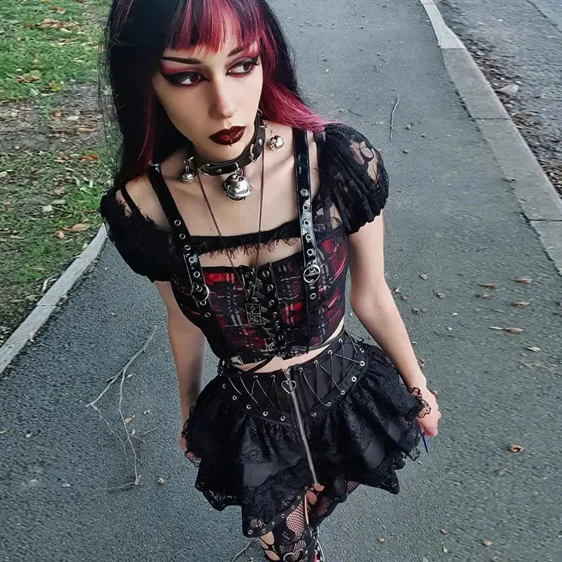 Gothic skater punk vintage high-waist cosplay mini skirt with front zipper, black, Simples Market.